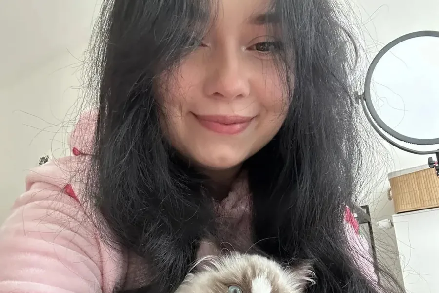 Sandra M., 50